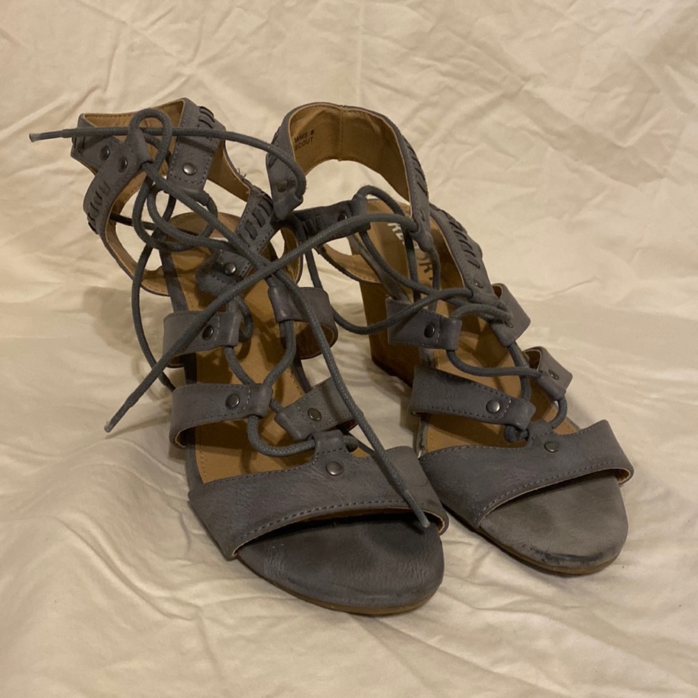 Grey suede strappy Report wedges. Lightly worn
